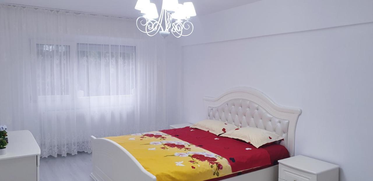 White Apartament, Браїла Екстер'єр фото